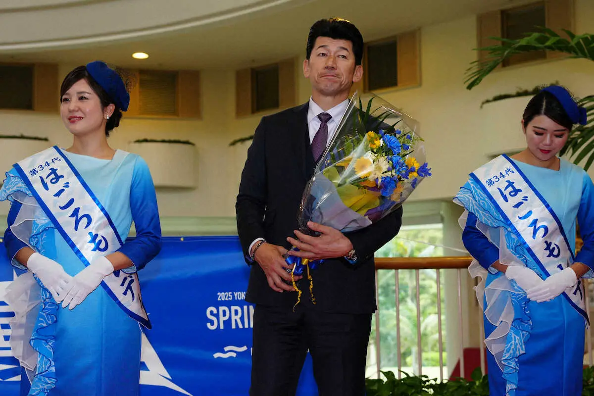 【画像・写真】DeNA・三浦監督　守備力&判断力の向上厳命　昨季26年ぶりの日本一もリーグ最多96失策反省