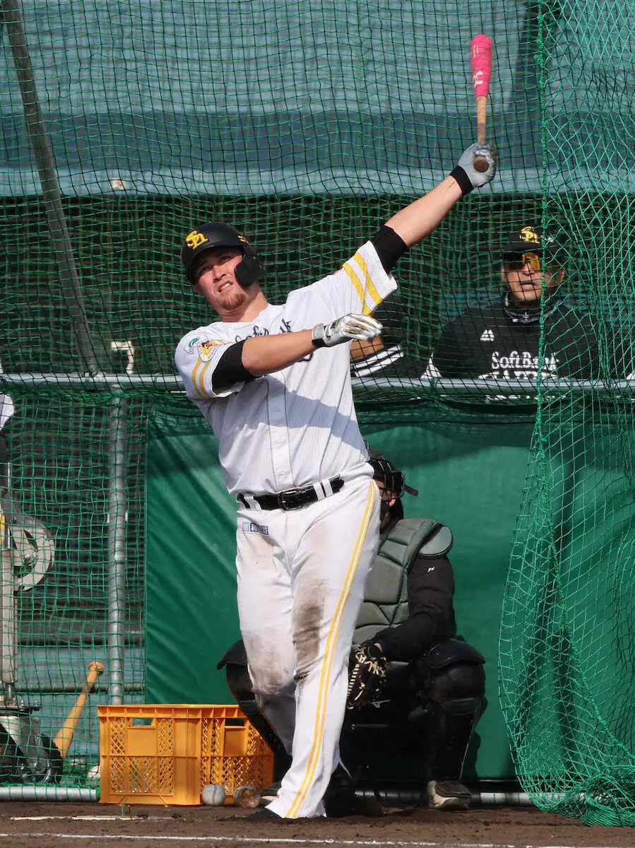 【画像・写真】ソフトバンク　王会長がロマン砲の覚醒に期待!!リチャードに「力任せじゃない」成長を感じた