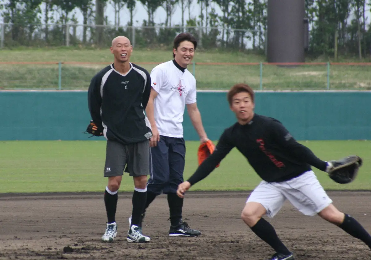 【画像・写真】鶴岡慎也氏　日本ハムで一番強烈な「オーラがある男」を即答　選手たちが震えた“エレベーター内一喝事件”