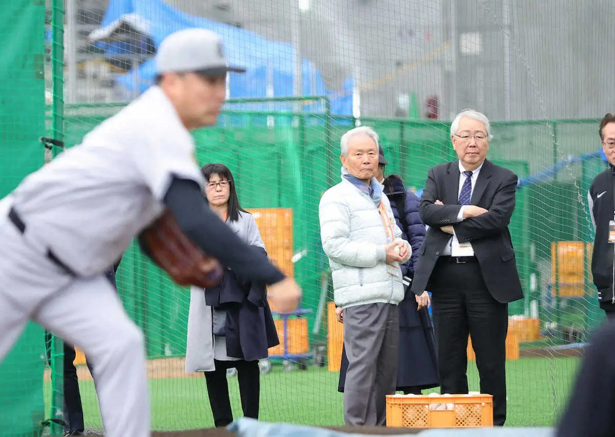 【画像・写真】榊原コミッショナー　巨人・田中将に日米200勝期待「日本の宝。もう一回花咲かせて」