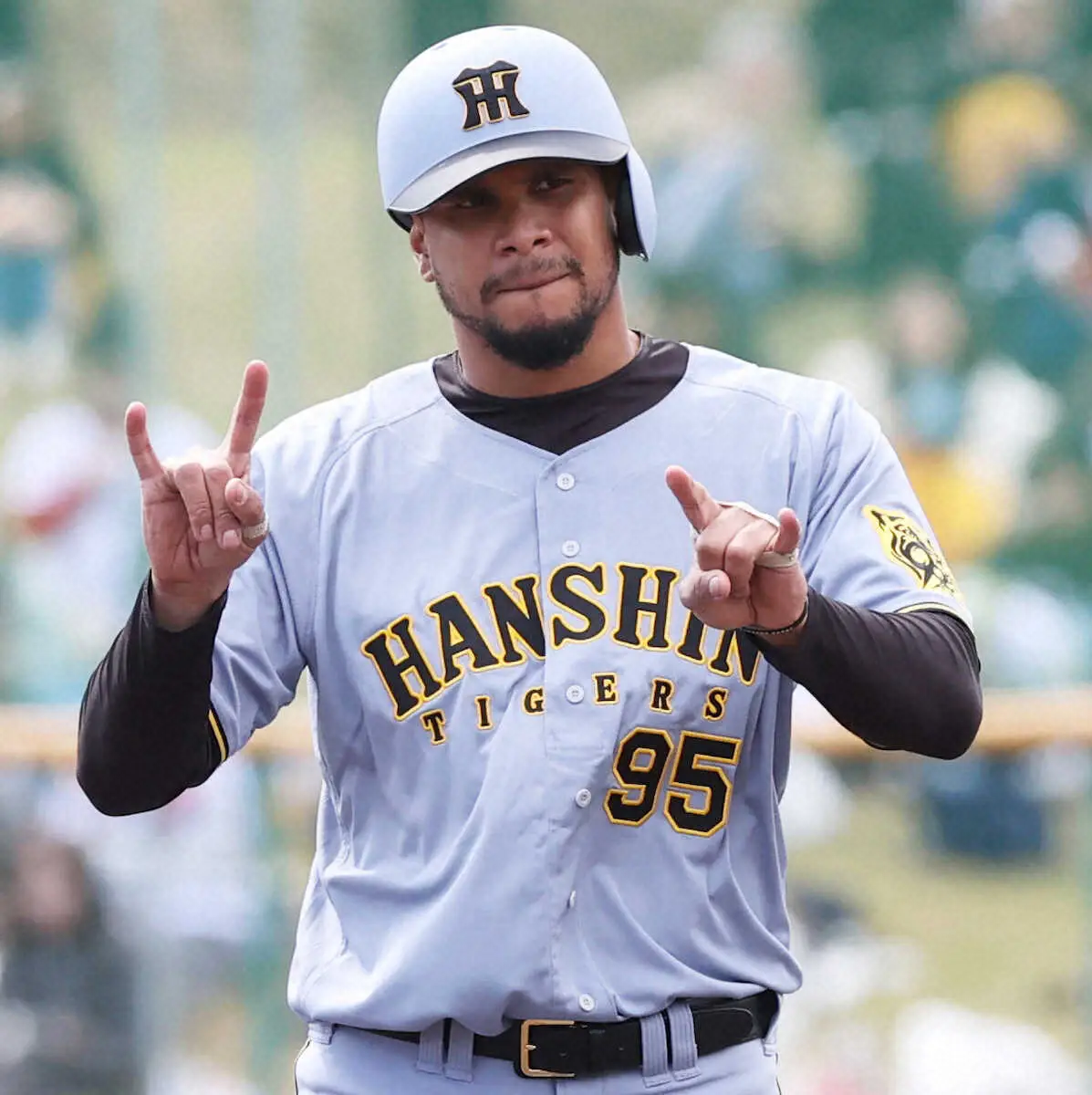 【画像・写真】阪神・ヘルナンデス　初安打初打点も力だけじゃないンデス！広角への打撃も披露　他球団007も警戒