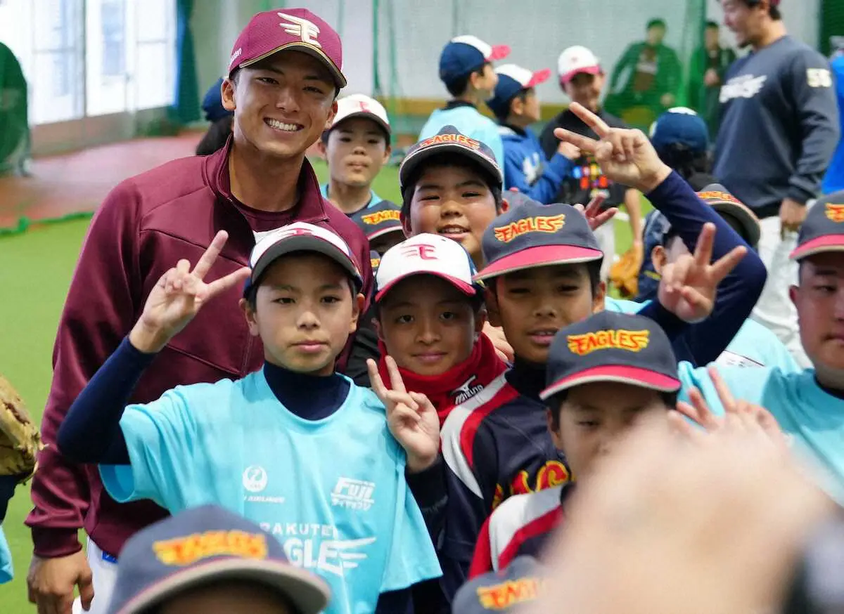 【画像・写真】楽天ドラ1・宗山　子供たちから刺激「また初心に返ってやれたら」