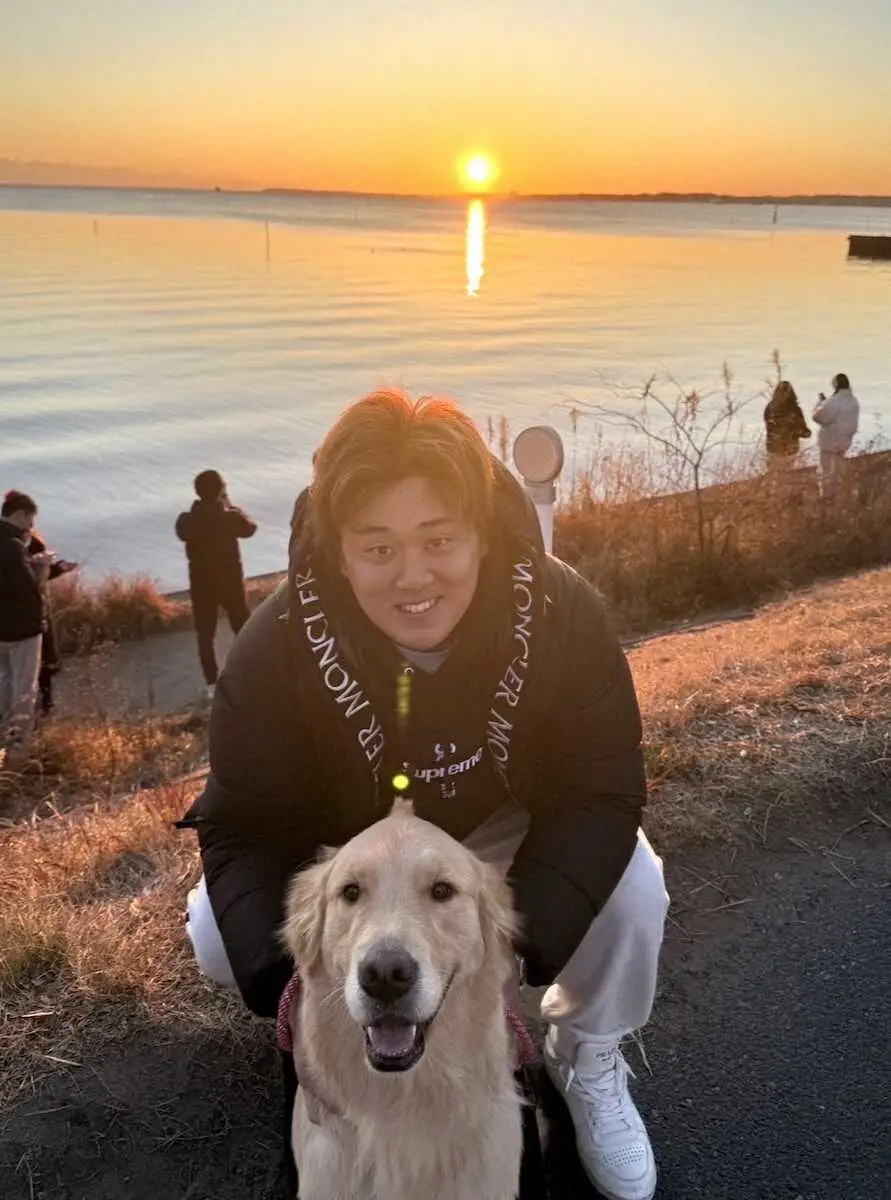 【画像・写真】【うちのデコピン】ロッテ・鈴木　大谷に続く！始球式へ特訓