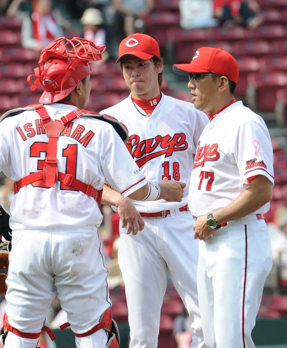 【画像・写真】野村謙二郎氏　広島監督時代に出したサインで選手に謝罪「石原、悪いね」「ホント申し訳ない」