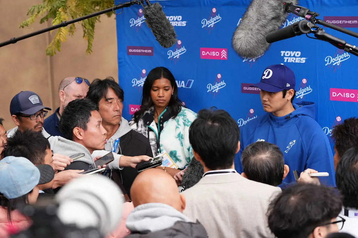 【画像・写真】ドジャース・大谷の英語力向上に見た“余裕”　6度の質問に通訳介さず回答