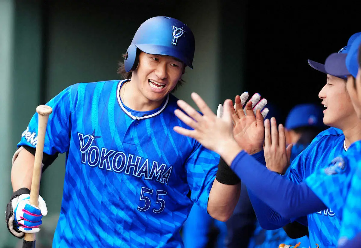 【画像・写真】DeNA、今季対外試合1号の源「ケンティー・アンクル」　コアな視点と言われても分析の価値あり