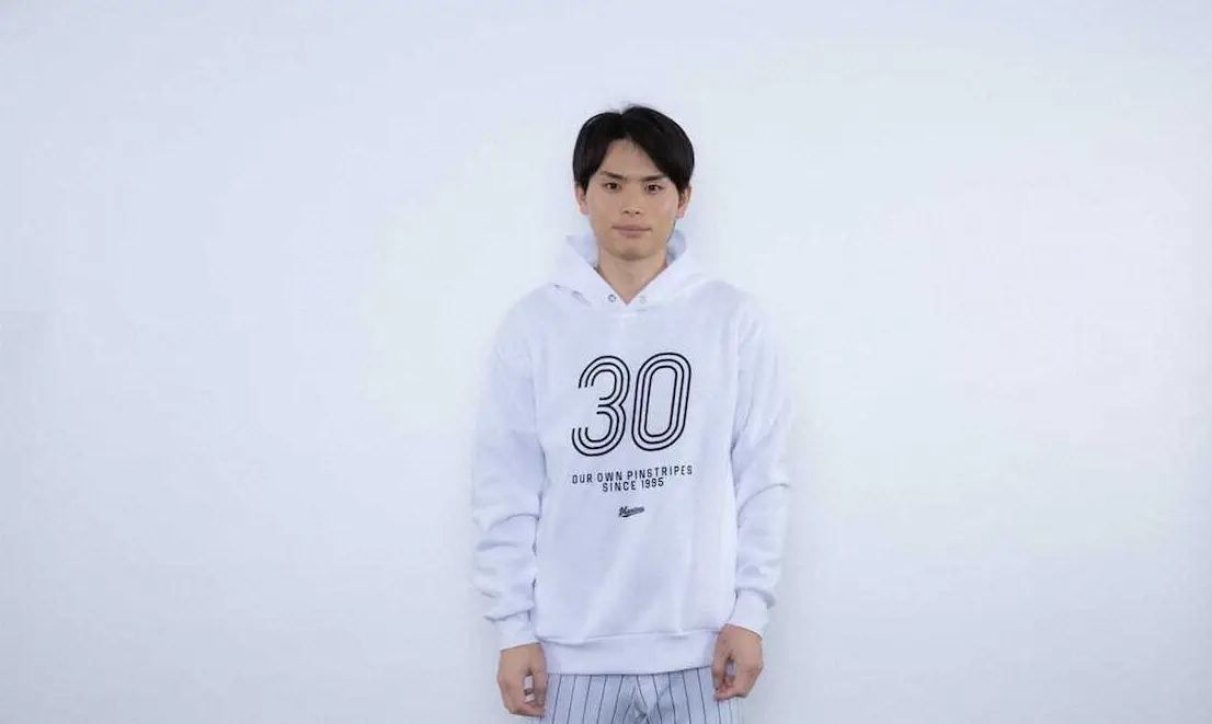 【画像・写真】ロッテ　4・6楽天戦対象に「WHITEパーカー」プレゼント付きチケット販売