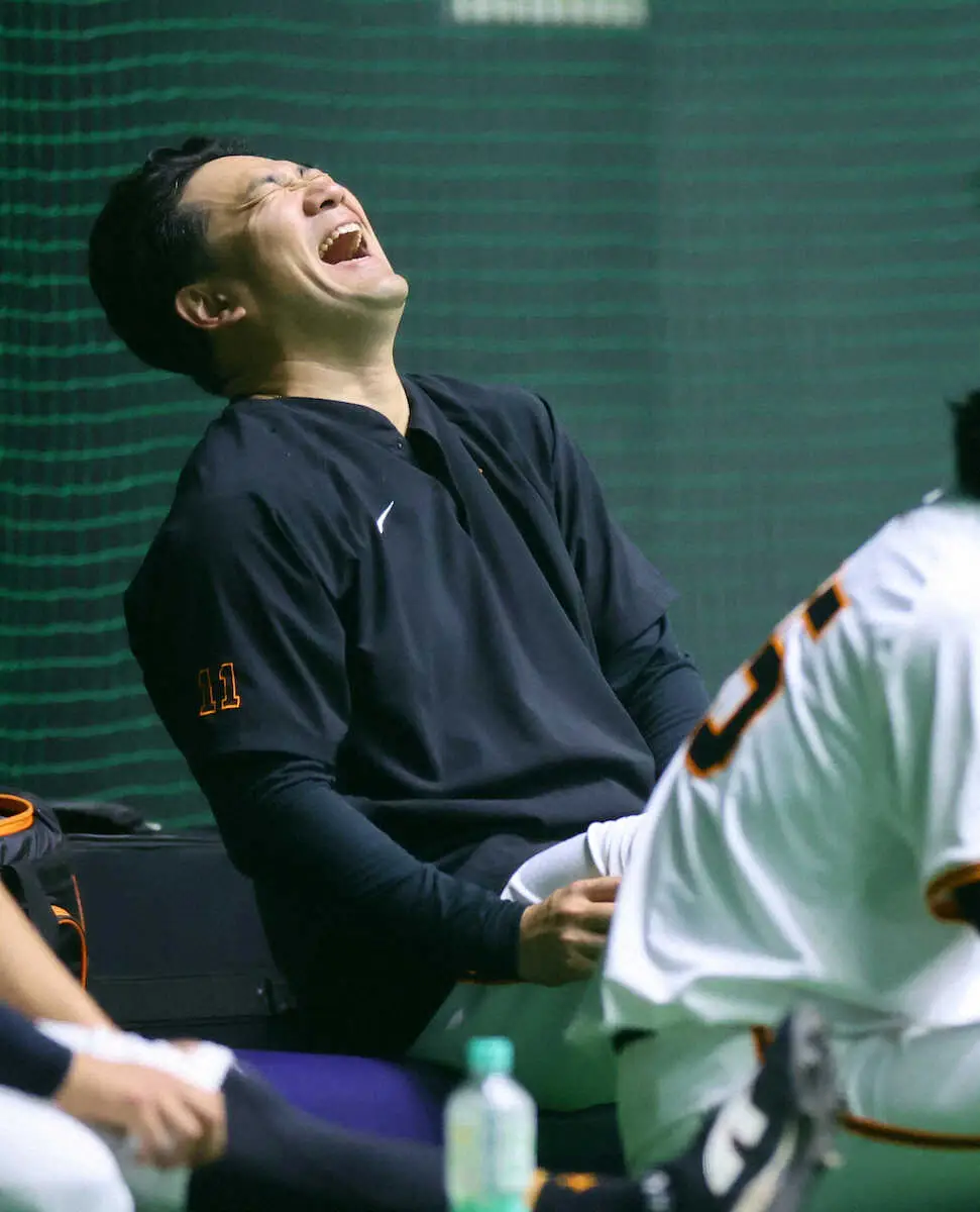 【画像・写真】巨人・田中将大　シート打撃で坂本と対戦　順調な調整にファンも大拍手