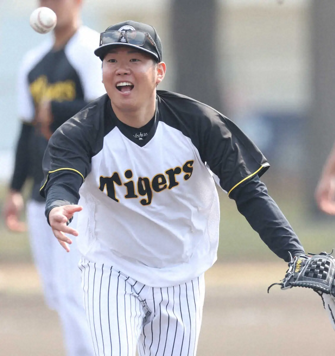 【画像・写真】阪神・西勇　24日練習試合・DeNA戦で今春初実戦　同日登板予定のドラ1伊原に〝お手本投球〟見せる