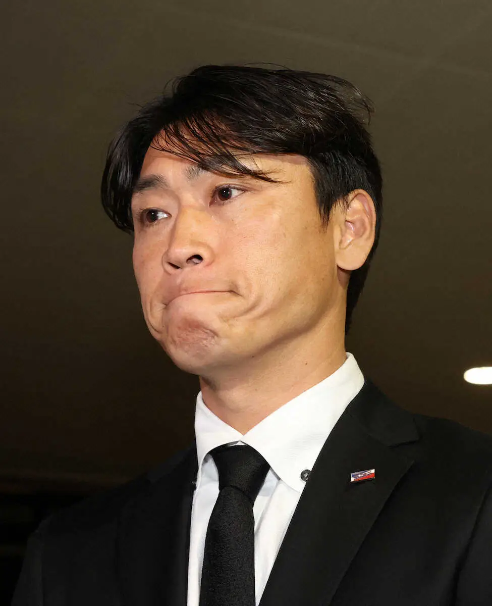 【画像・写真】ヤクルト衣笠オーナー代行の通夜　青木GM特別補佐「リーダーシップあった。大切な方」と惜しむ