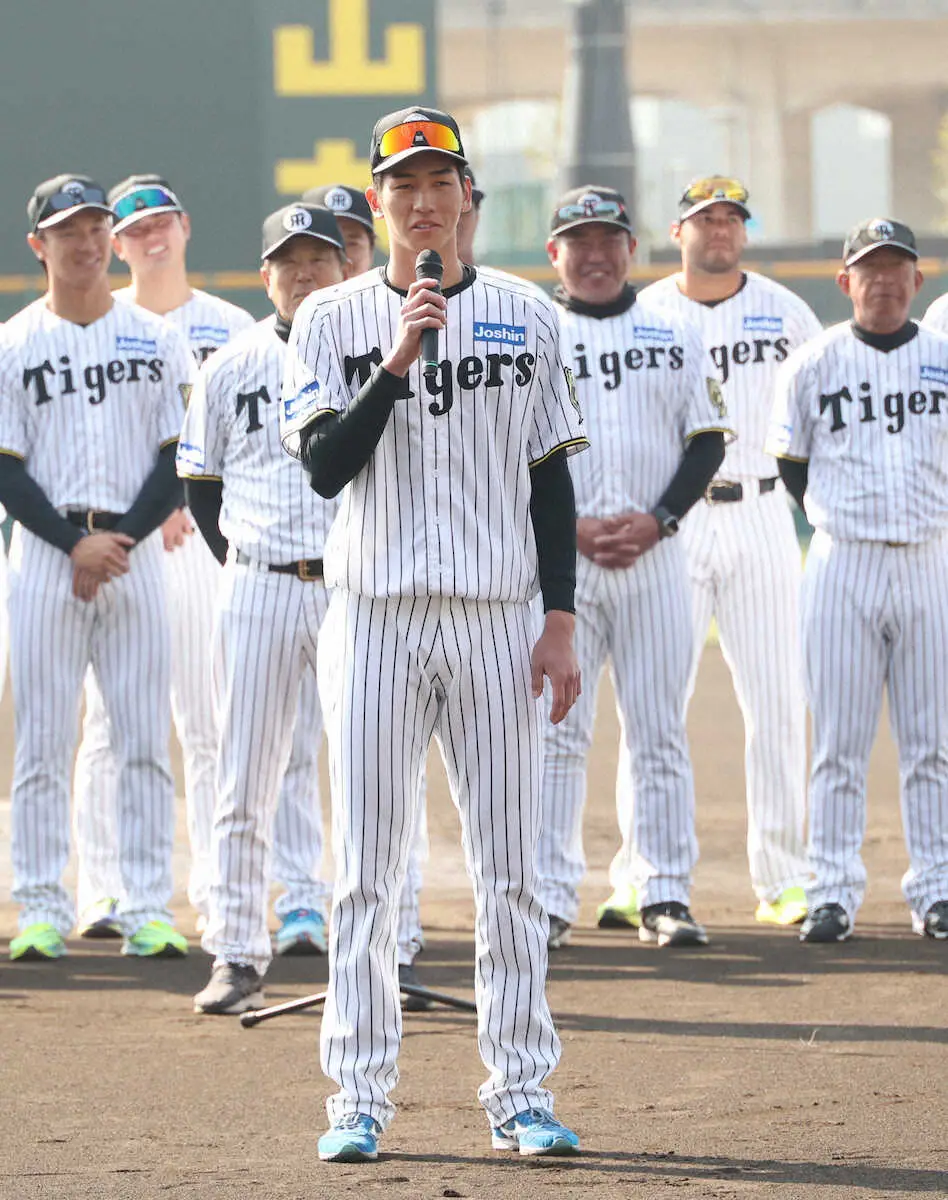 【画像・写真】阪神・平田2軍監督「大物（だいもつ）から大物選手を必ず出します」本拠地初練習前にあいさつ