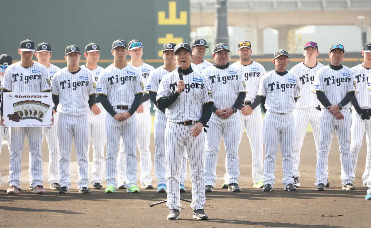【画像・写真】阪神・今朝丸に平田2軍監督がハッパ「大物（だいもつ）から大物になれ」2軍新本拠地プレオープン式典