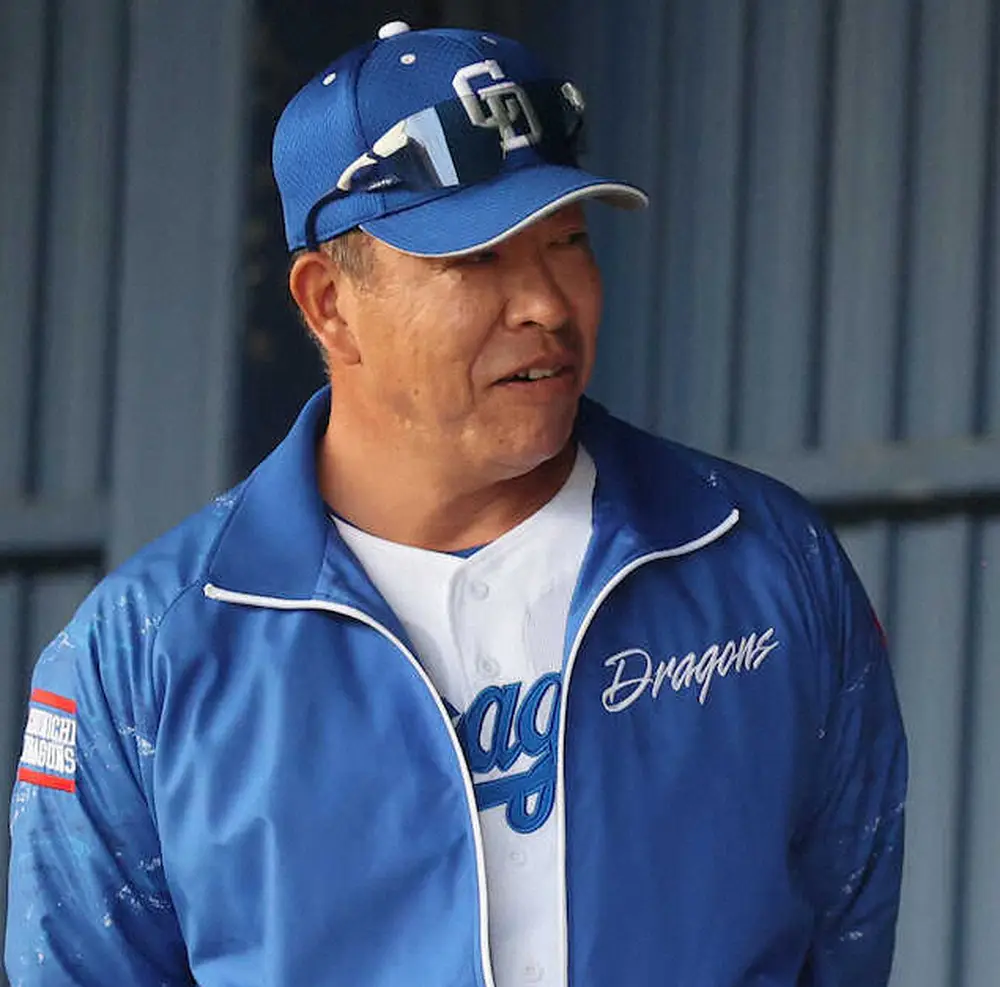 【画像・写真】中日・井上監督　1日DeNAと開幕戦前哨戦　先発の新助っ人マラーに「環境に適応するのが1番」