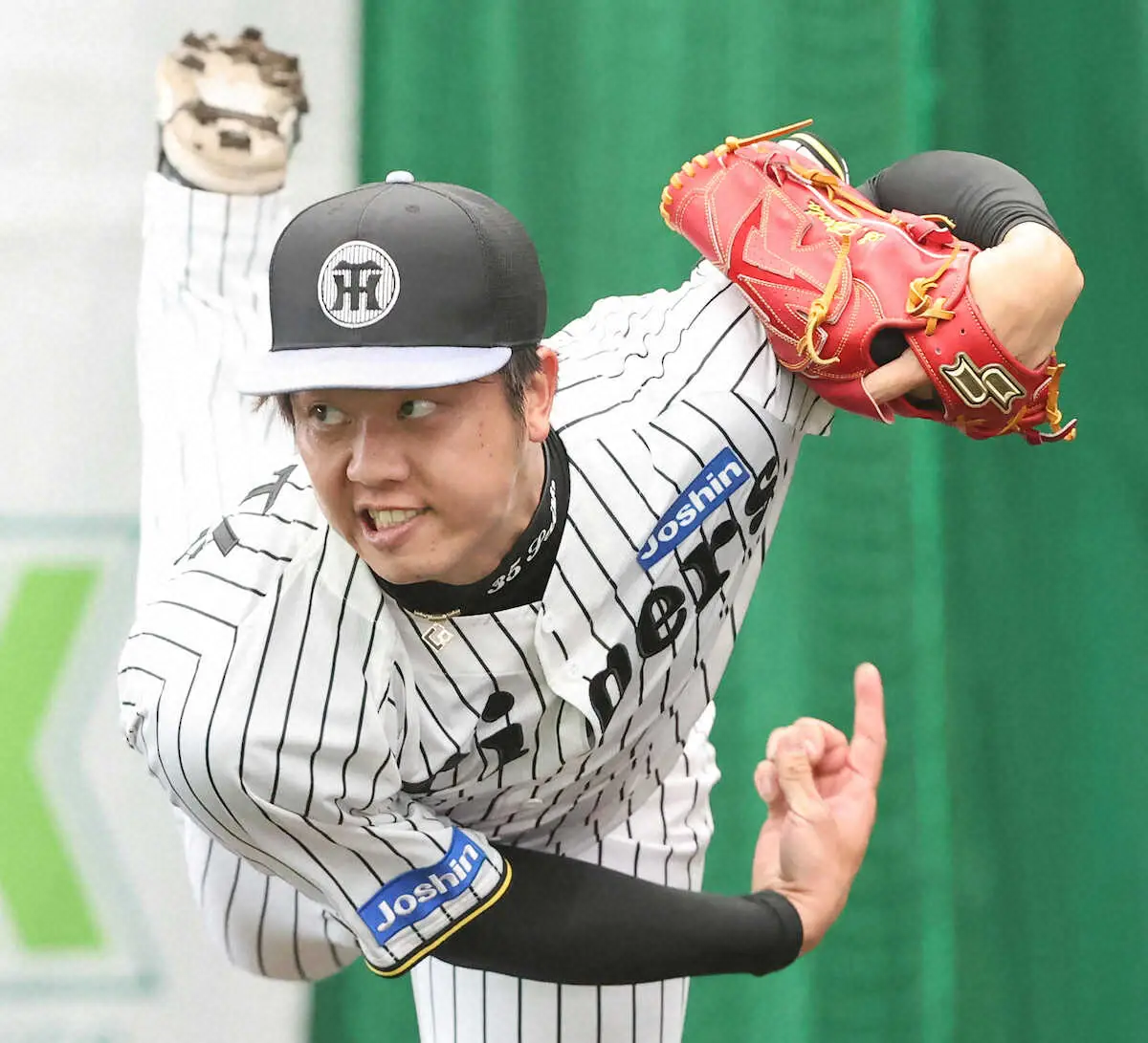 【画像・写真】阪神・才木　広島戦先発に備え甲子園で汗「真っすぐの強さと変化球の精度は追い求めていきたい」