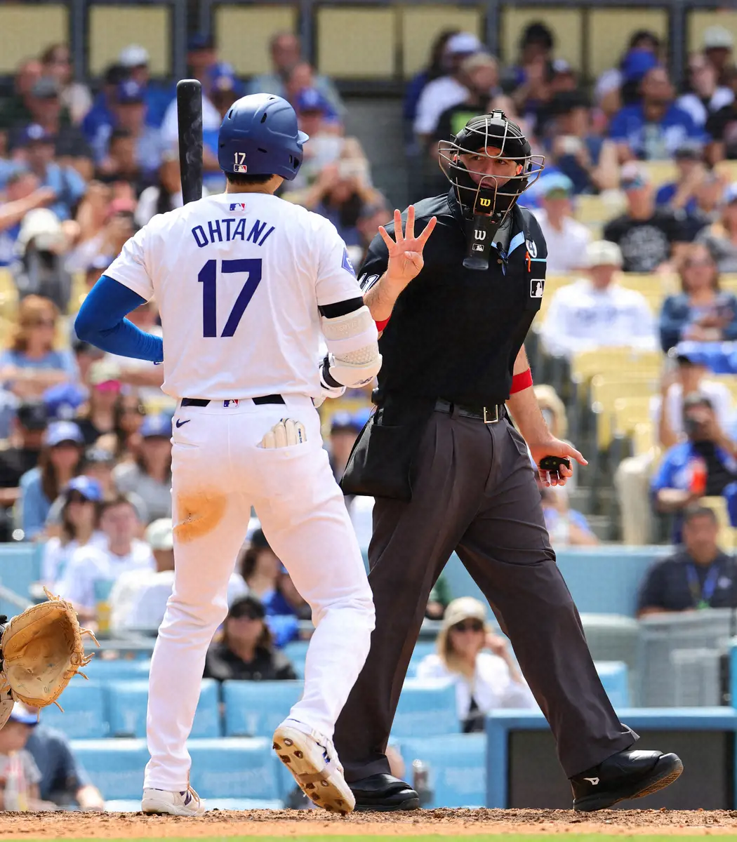 【画像・写真】メジャーでも試験導入される“AI審判”を小林至氏が考察「韓国の方が動き早い」