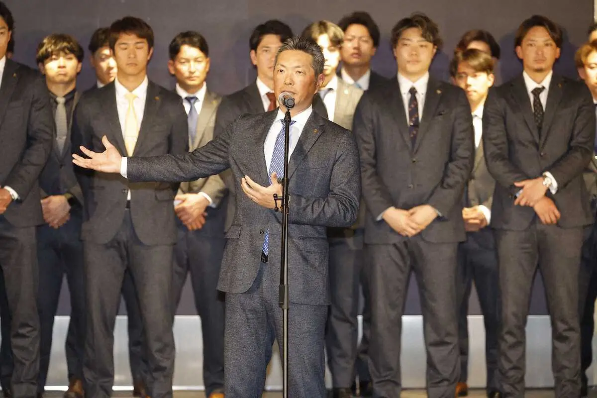 【画像・写真】ソフトバンク・小久保監督「日本一、そして世界一を目指せるチームの…」本社激励会で日本一奪回誓う