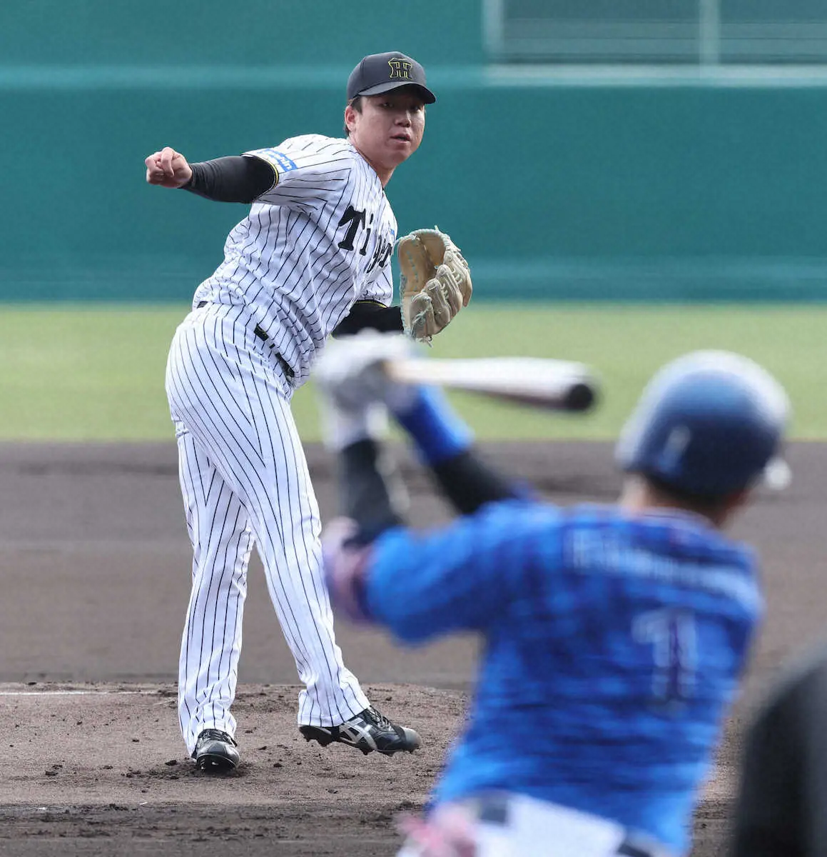 【画像・写真】阪神・村上　日本一DeNA打線に“淡路島スライダー”　「イメージ通りに投げられているんじゃないか」