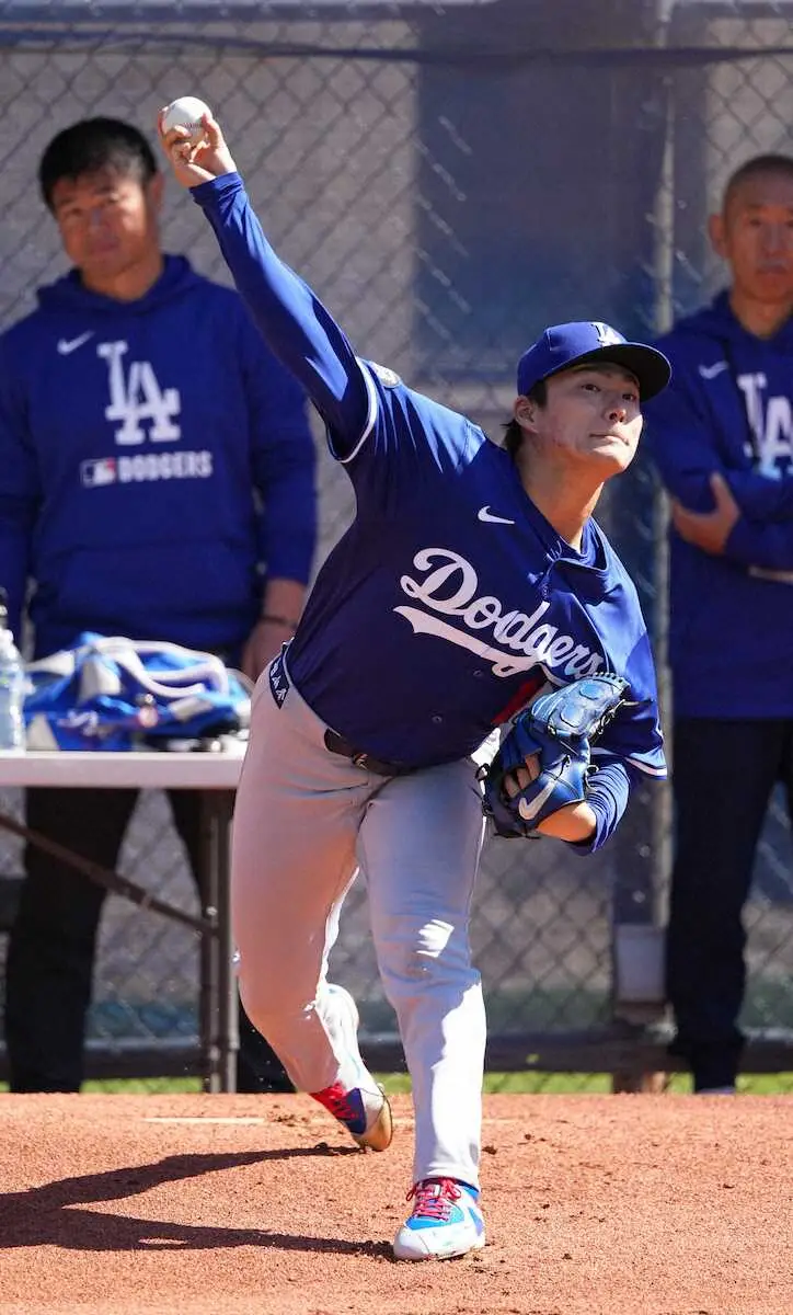 【画像・写真】ドジャース山本由伸　ブルペンで43球の投球練習　11日のDバックス戦で最終調整へ