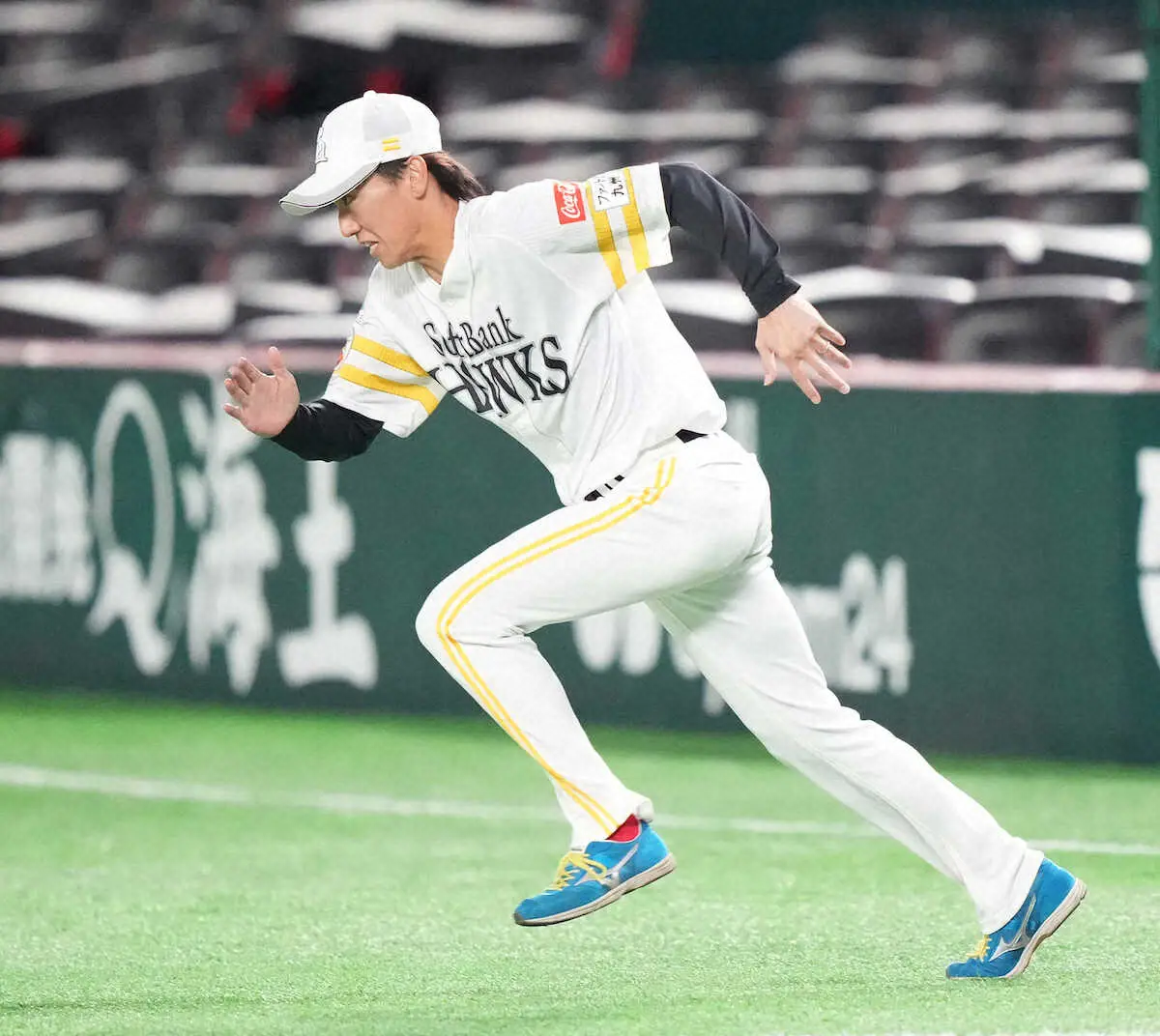 【画像・写真】ソフトバンク・大津　12日巨人戦で先発「真っすぐで押したい」侍スタイルで攻め込む