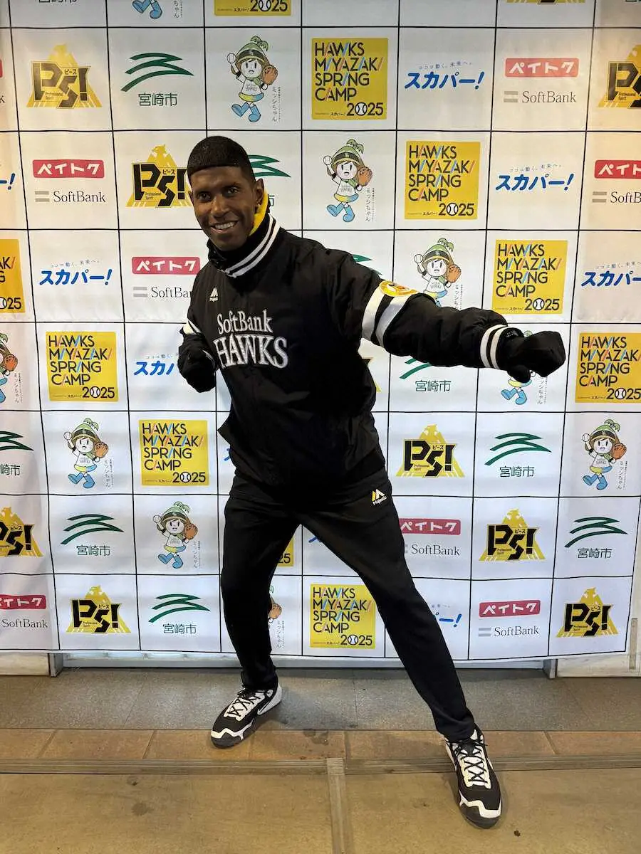 【画像・写真】元鷹・ズレータ氏の抱く夢「またこの球団の一員に…」　春季Cの臨時コーチで熱血指導も