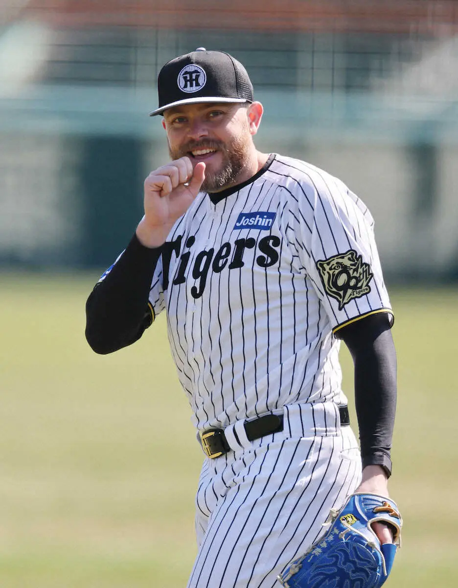 【画像・写真】阪神・ビーズリーが体調不良から復帰後初めてライブBP登板　2三振奪う