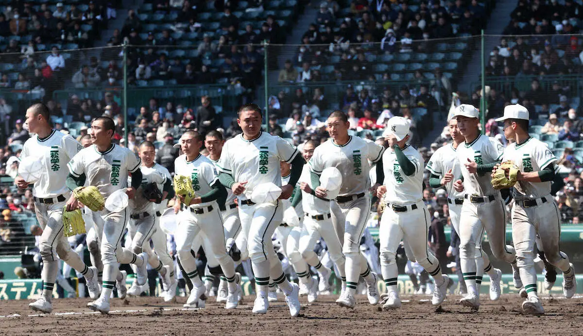 【画像・写真】【センバツ】鈴木誠也先輩勝ちました！カブスと同日出陣の二松学舎大付43年ぶり1勝　1点差逃げ切る