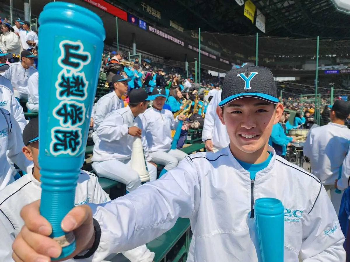 【画像・写真】【センバツ】スタンド組に矜持あり　山梨学院・武市琉之介「応援で勝たせたい」