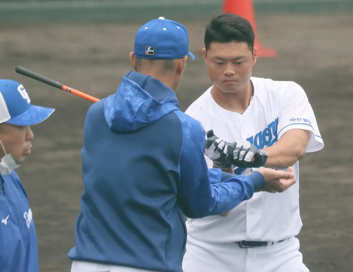 【画像・写真】中日・細川成也「本当に和田さんと出会えて良かったな」　DeNA最終年には「クビの電話を待っていた」