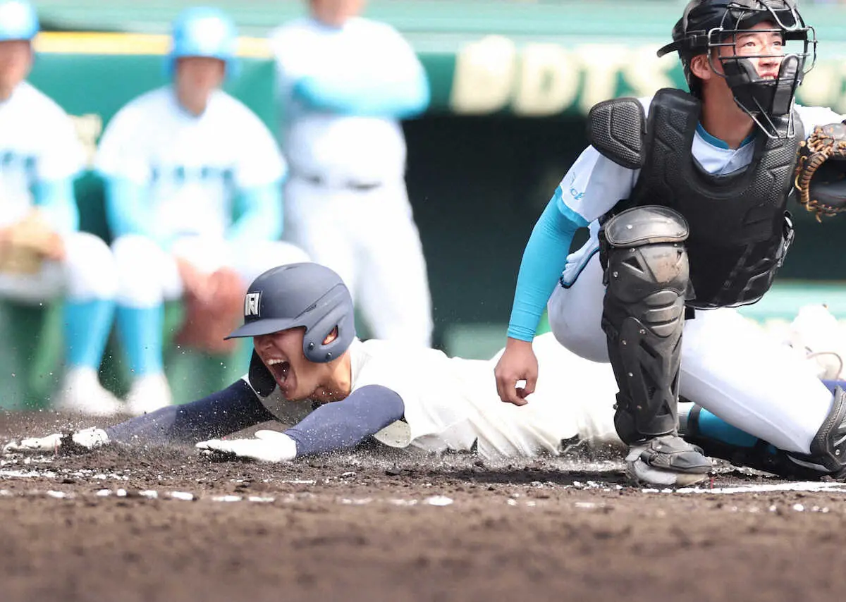 【画像・写真】【センバツ】西日本短大付が初8強！“芭蕉”安田がランニング本塁打！！勝利の一句は不発