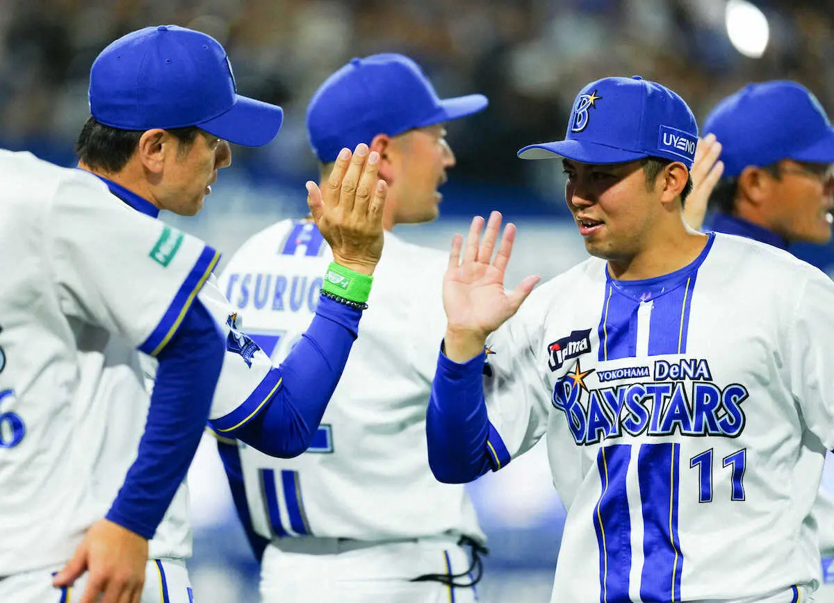 【画像・写真】DeNA・三浦監督「最高のスタートが切れたと思います」　無失点リレーの投手陣を称賛　中日に開幕戦快勝