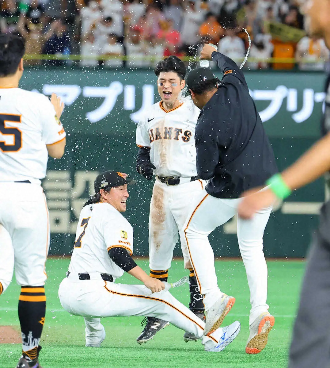 【画像・写真】ガクト様～！丸の“代役1番”巨人・若林がサヨナラ打含む4安打2打点大暴れ「あしたが逆に不安です」