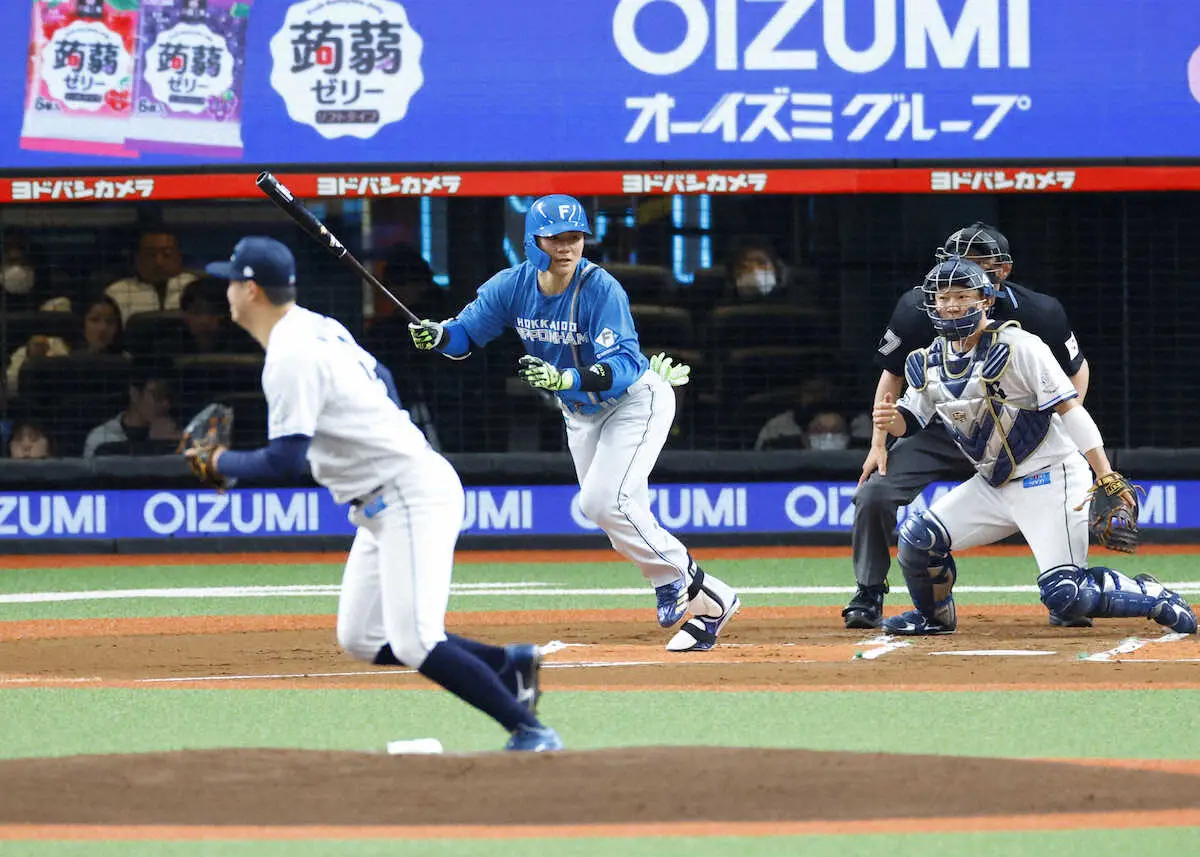 【画像・写真】日本ハムが超攻撃的オーダーで先制　わずか4球…1番・万波の二塁打から2番・清宮幸が2戦連続打点