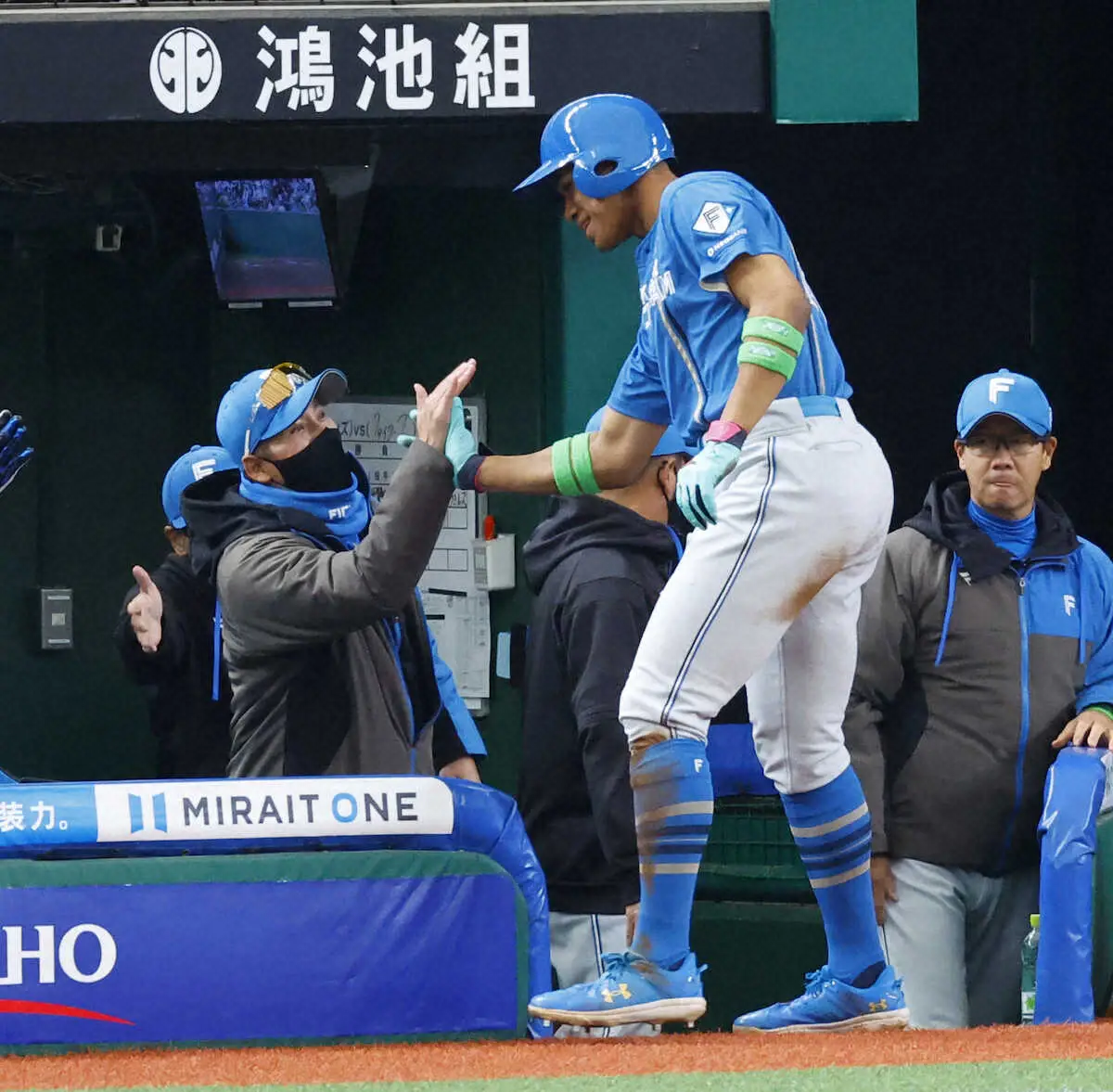 【画像・写真】日本ハム新庄政権初の開幕2連勝　延長10回に上川畑が決勝打！　FA移籍の福谷が新天地で初登板初勝利
