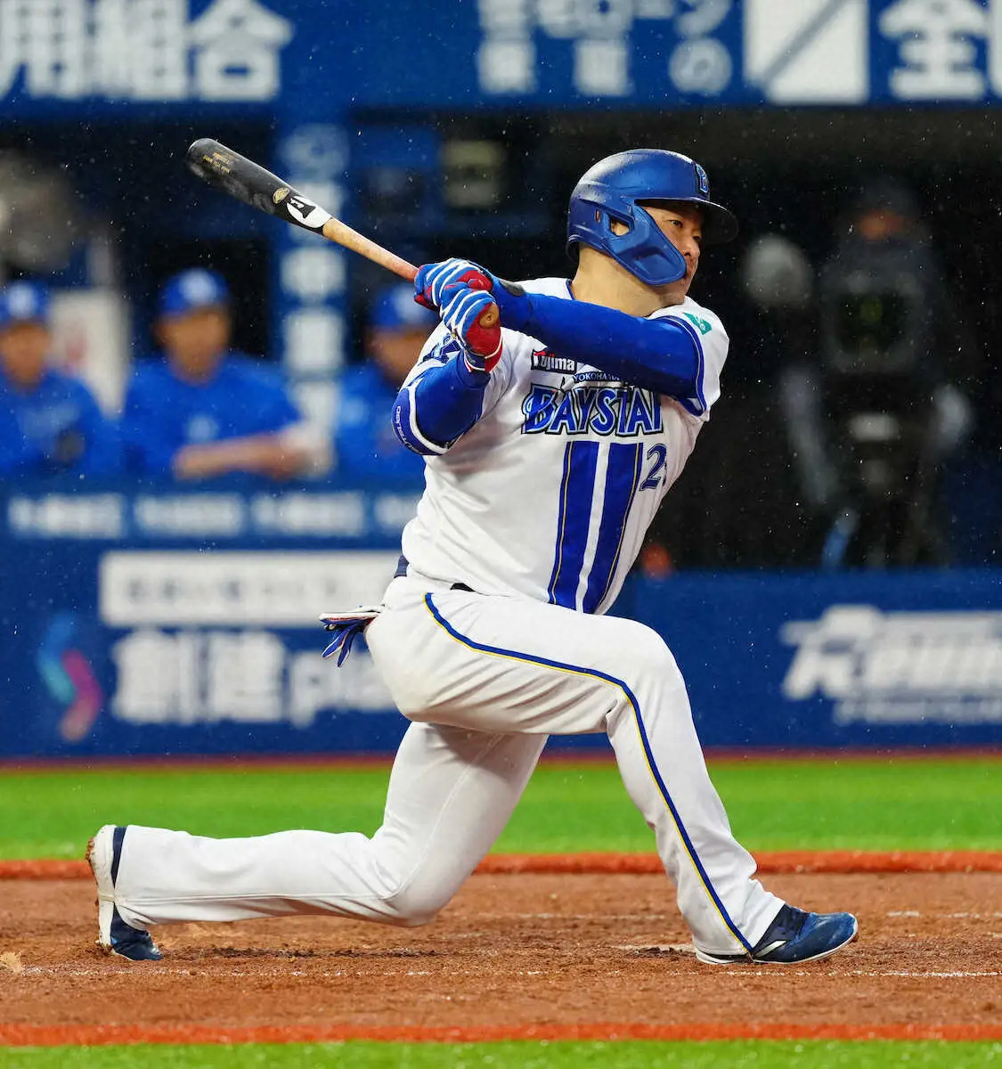 【画像・写真】DeNA三浦監督　6回1失点のバウアー「自分のパフォーマンスを出してくれた」打線沈黙に反省