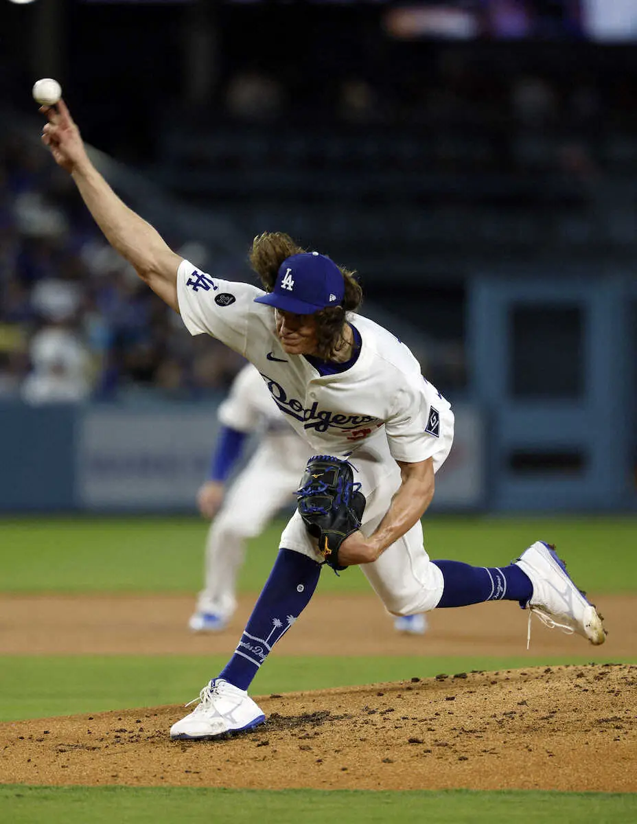 【画像・写真】ドジャース・グラスノー「カーブが役に立った」5回無失点で今季初登板初勝利　オフの取り組みに「満足」