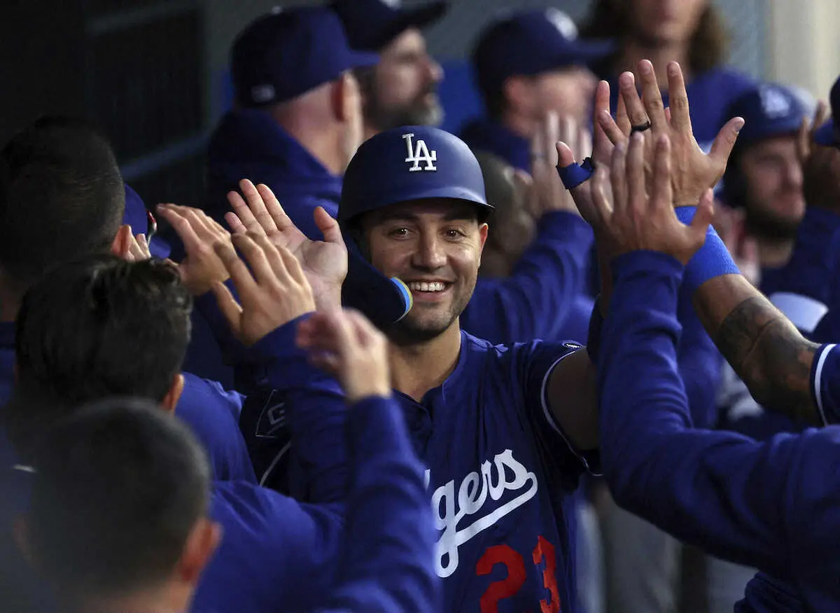 【画像・写真】ドジャース・コンフォート「良い打者が揃っている」「無理に打とうとしない」4番で適時二塁打