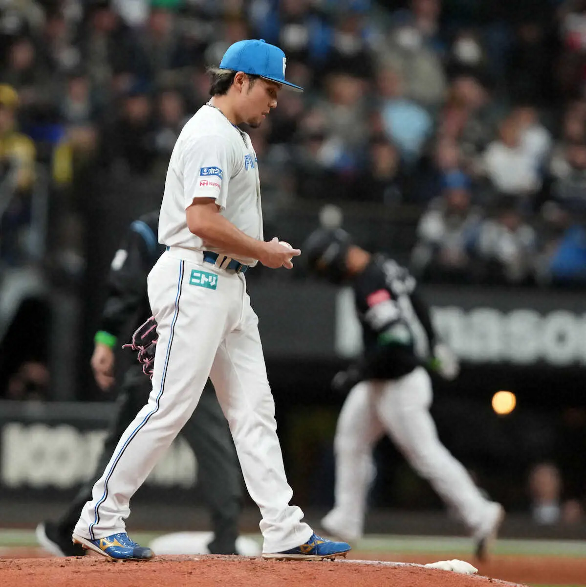 【画像・写真】日本ハムは63年ぶり開幕4連勝ならず…ホーム開幕・伊藤大海は5失点KO
