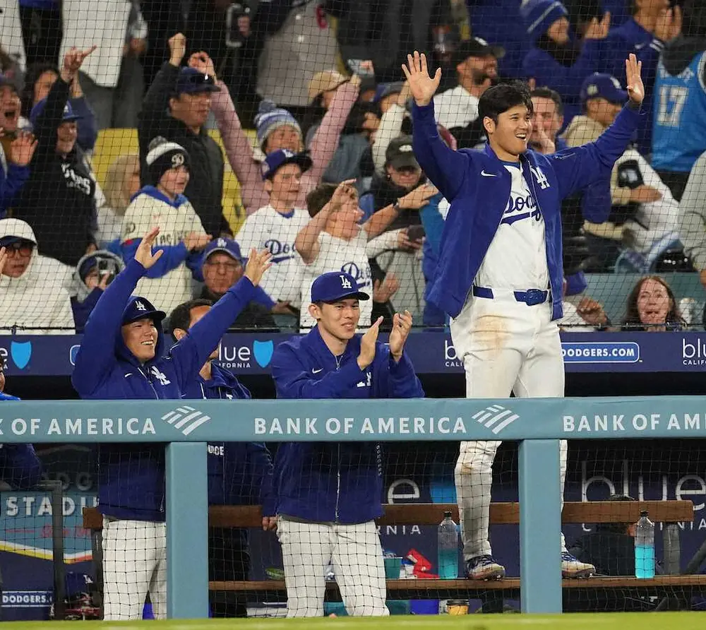 【画像・写真】ドジャース・マンシーが汚名返上の同点打！“魚雷バット”3の0で従来バットに戻し2点二塁打