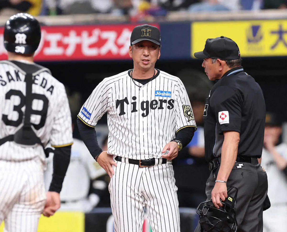 【画像・写真】阪神　9回の判定について真鍋球審が回答「キャッチャーが取っているんじゃないかという確認」