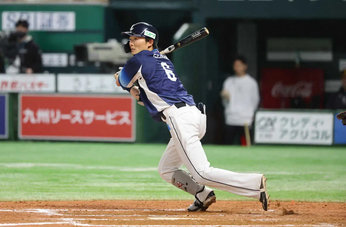 【画像・写真】西武・源田　今季15打席目で初安打初タイムリー！マルチ安打もマーク「ホッとしました」