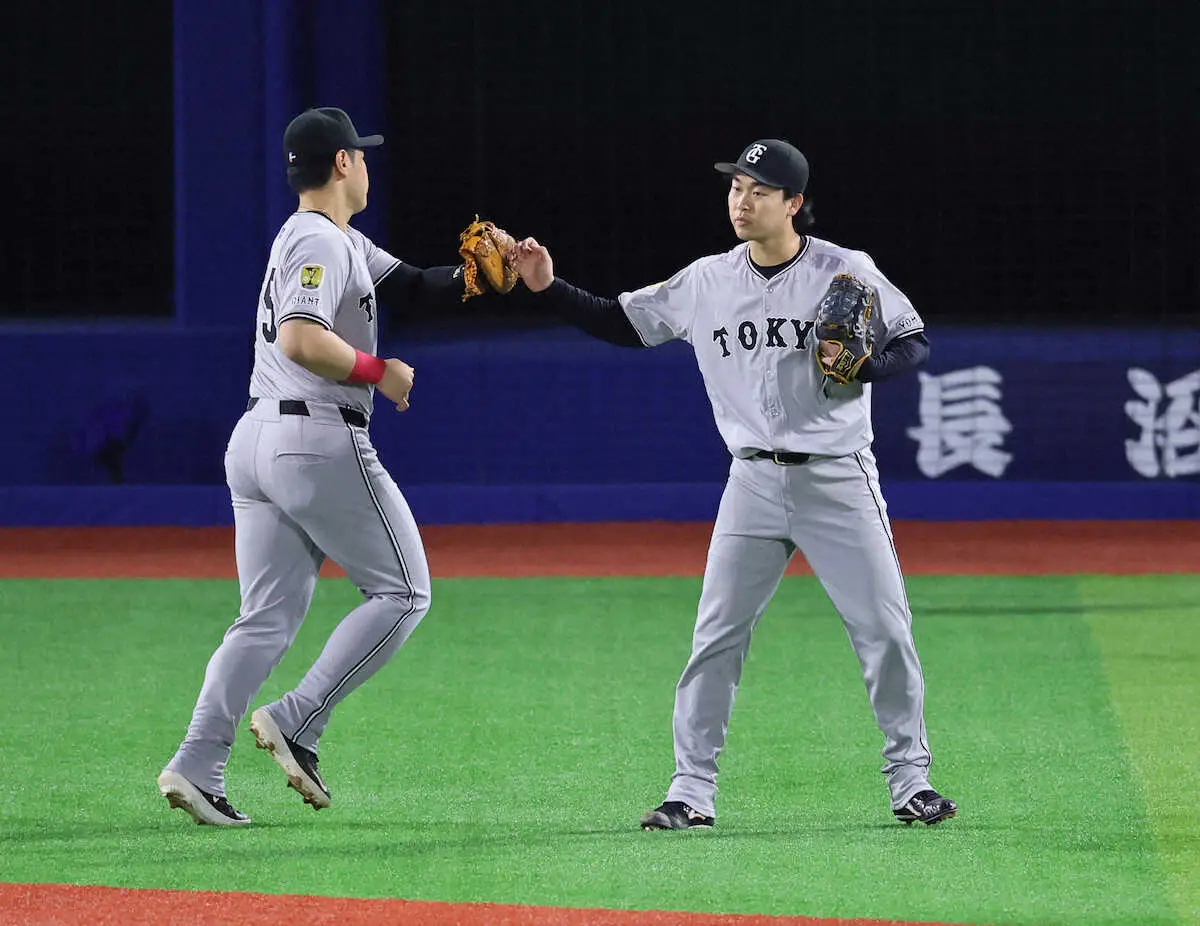 【画像・写真】巨人・山崎伊織　8回2安打零封で開幕2連勝　チームの連敗を3で止める　開幕から16回無失点