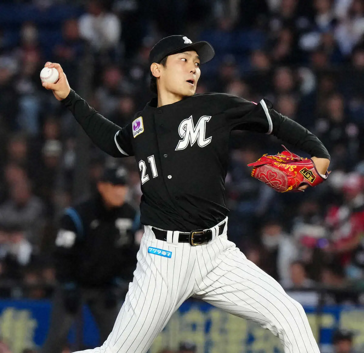 【画像・写真】ロッテ先発の石川柊（撮影・大城　有生希）