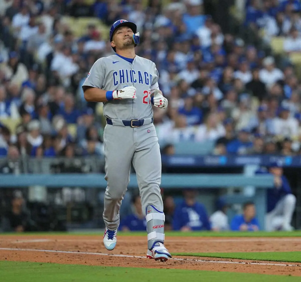 【画像・写真】「違和感が強かった」右手首痛で途中交代のカブス・鈴木誠也が説明「悪くならなければこのまま…」