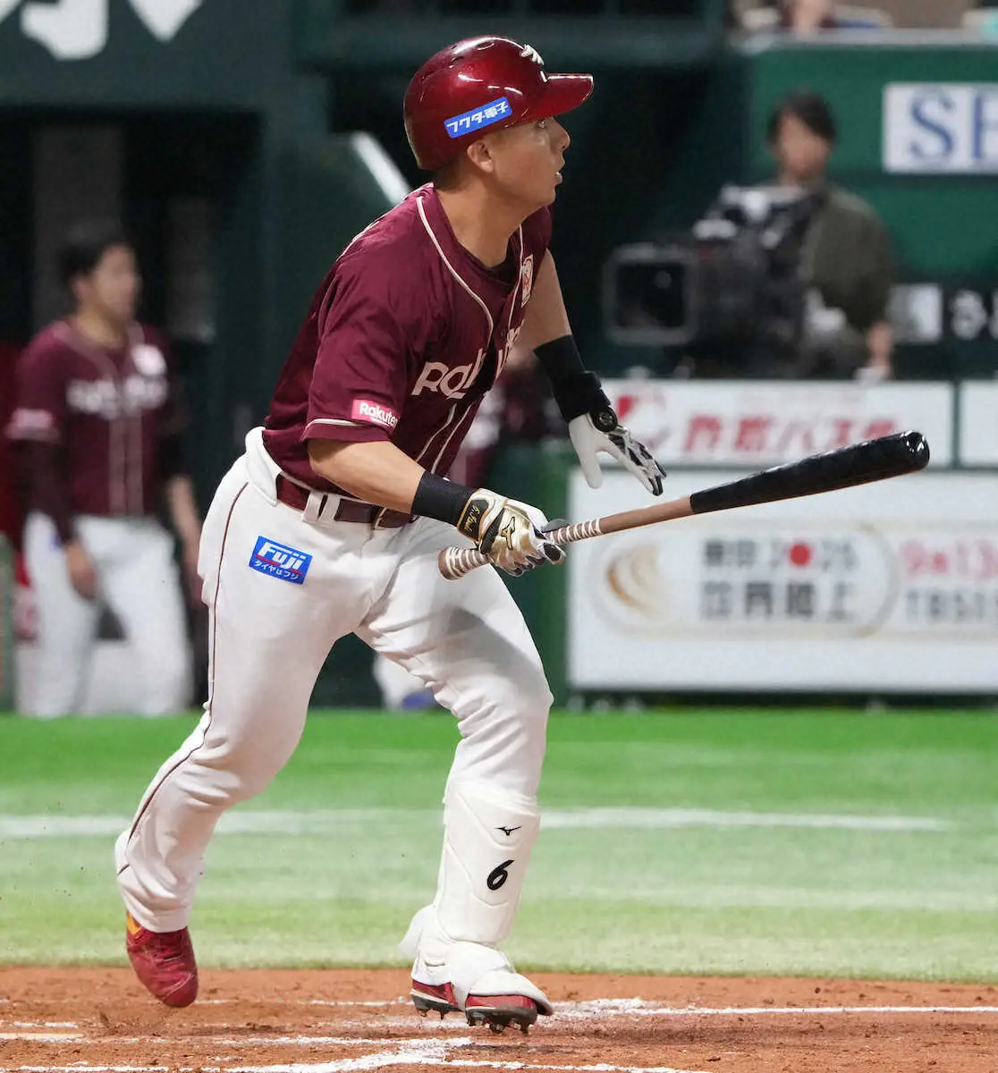 【画像・写真】楽天・村林一輝　殊勲の同点2ラン「最高の結果」宗山加入で出番激減も代打でアピール！