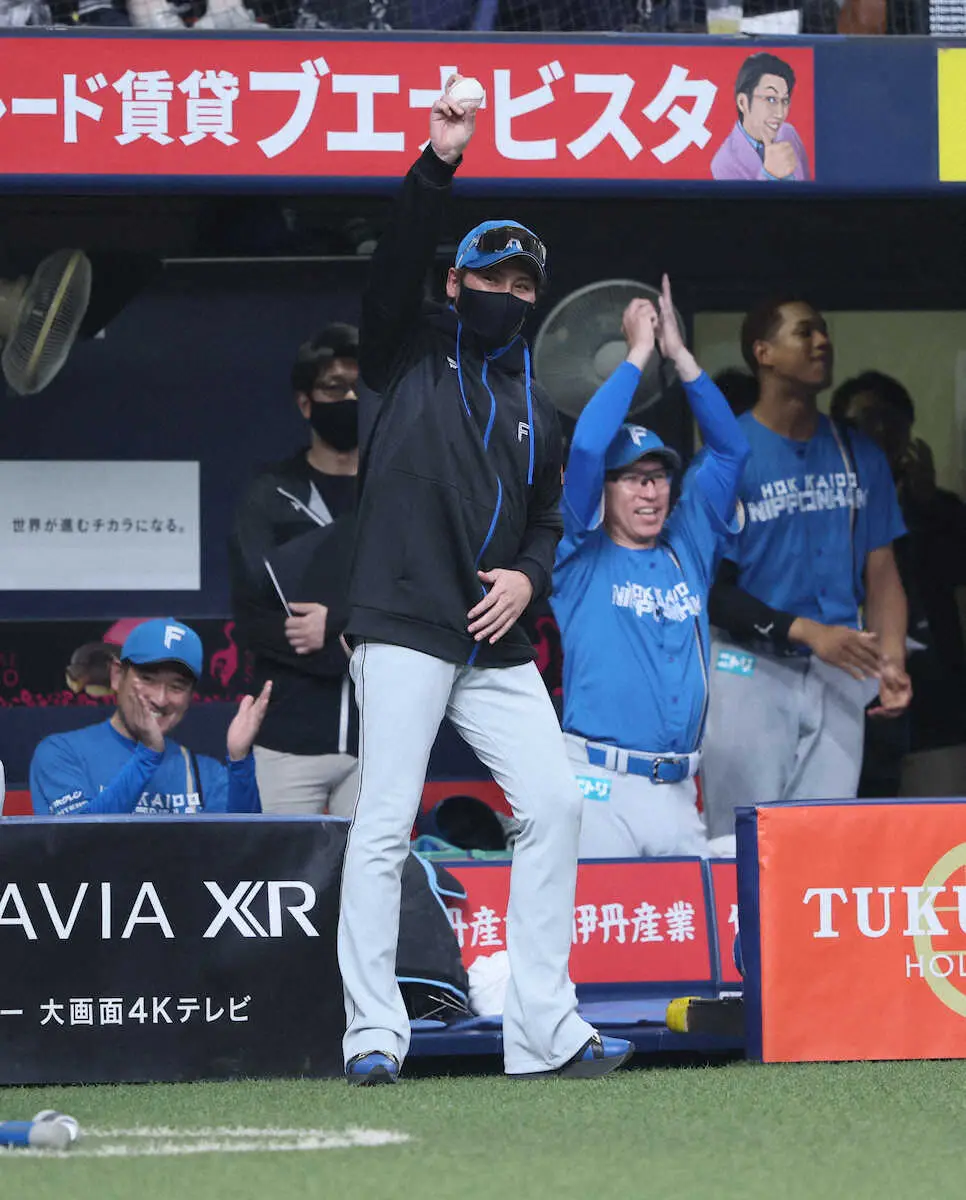 【画像・写真】日本ハムのドラ5ルーキー“リアル殿馬”山県秀がプロ初安打！　球団新人一番乗り「アドレナリン出た」