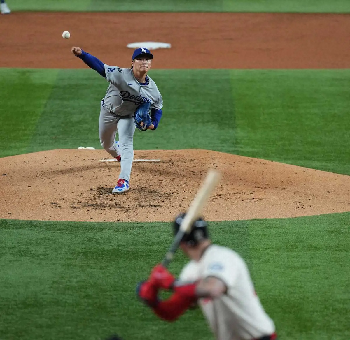 【画像・写真】山本由伸　5回8奪三振無失点で3勝目の権利得る　剛腕デグロムと先発対決で好投