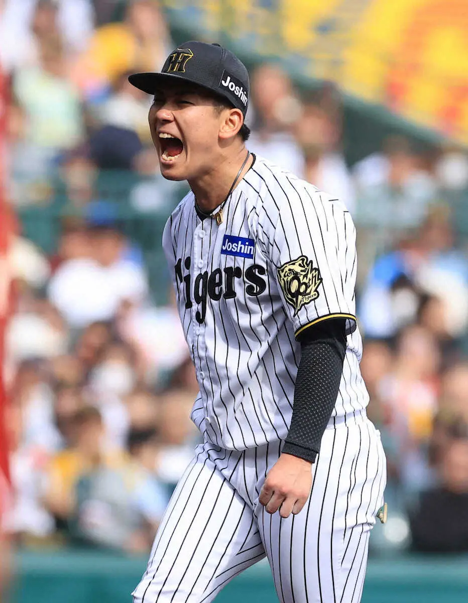 【画像・写真】P説訂正　菊地→菊池　＜神・広（6）＞4回、菊池を見逃し三振に抑え、雄叫びを上げる伊原（撮影・中辻　颯太）