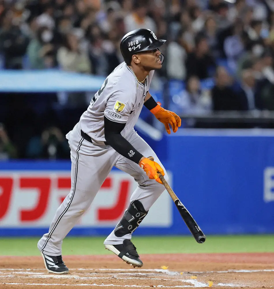 【画像・写真】【24日の公示】巨人がヘルナンデスを登録抹消　阪神は富田、湯浅を出場選手登録