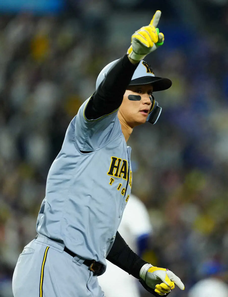 【画像・写真】阪神　これぞ森下！　7回に勝ち越し2号2ラン