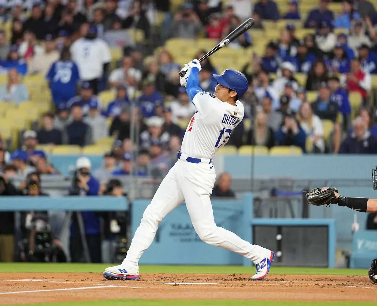 【画像・写真】大谷翔平　第1打席で右中間破る二塁打　長女誕生後“パパ初長打”テオの適時打で生還し佐々木に援護点